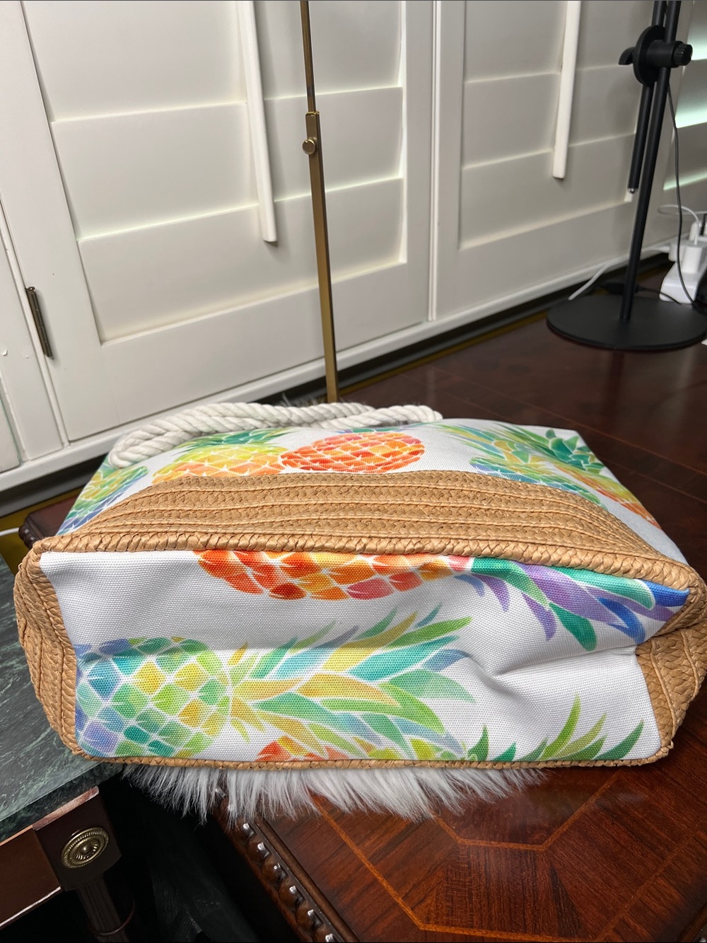 Island Hawaii Tropical Straw & Canvas Pineapple Print Tote Bag with Rope Handle - Picture 8 of 16